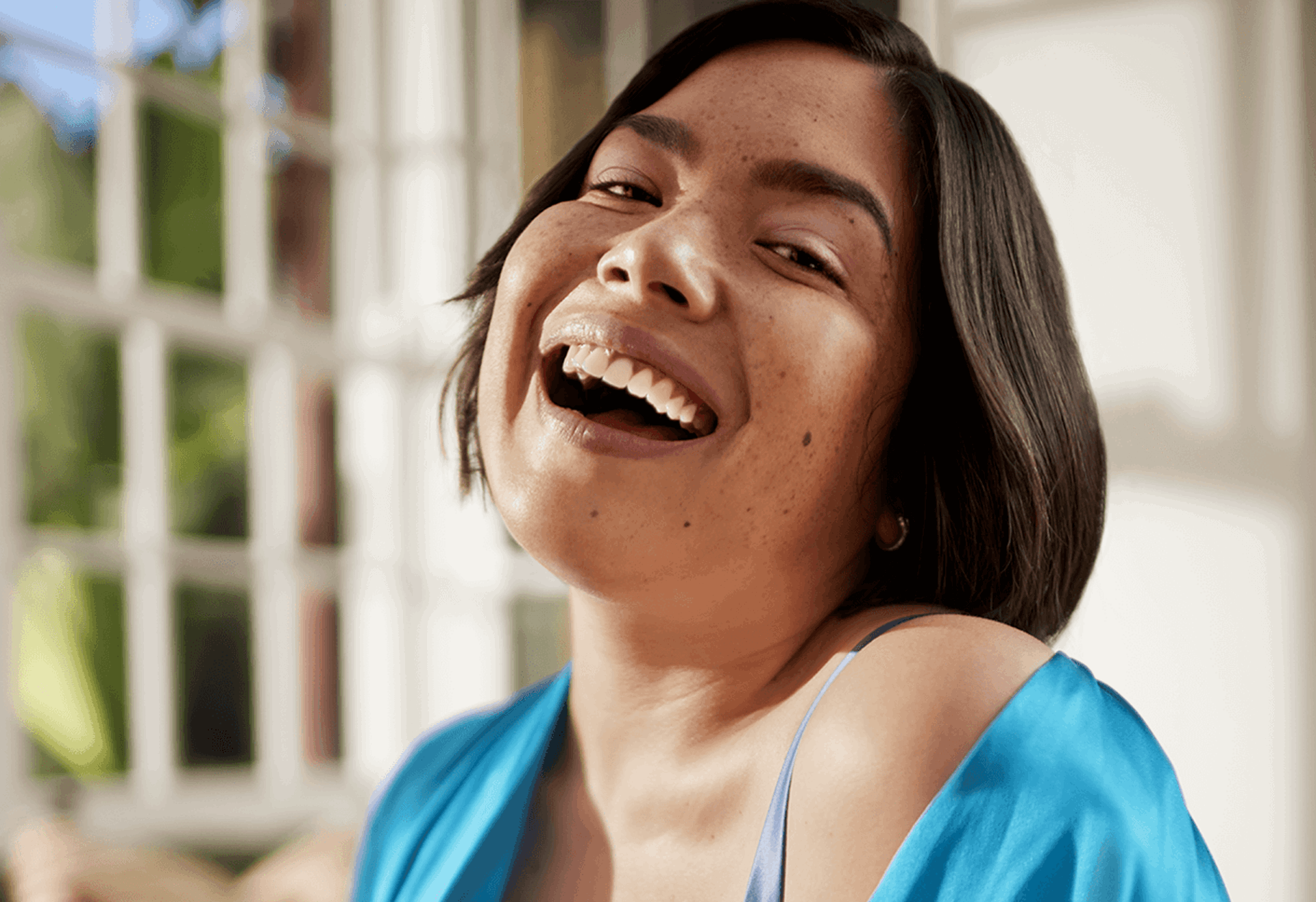 Illustrative skin-care portrait from the original clinic website
